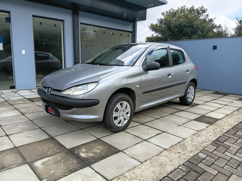 206 1.0 SELECTION 16V GASOLINA 4P MANUAL - 2002 - BENTO GONçALVES