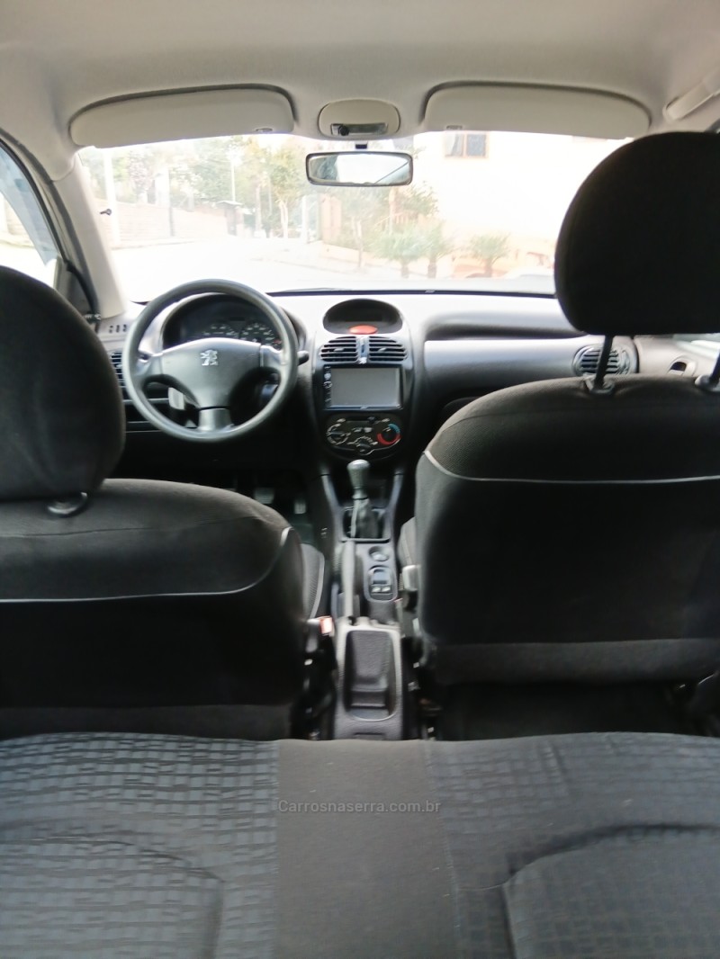 206 1.0 SELECTION 16V GASOLINA 4P MANUAL - 2002 - BENTO GONçALVES