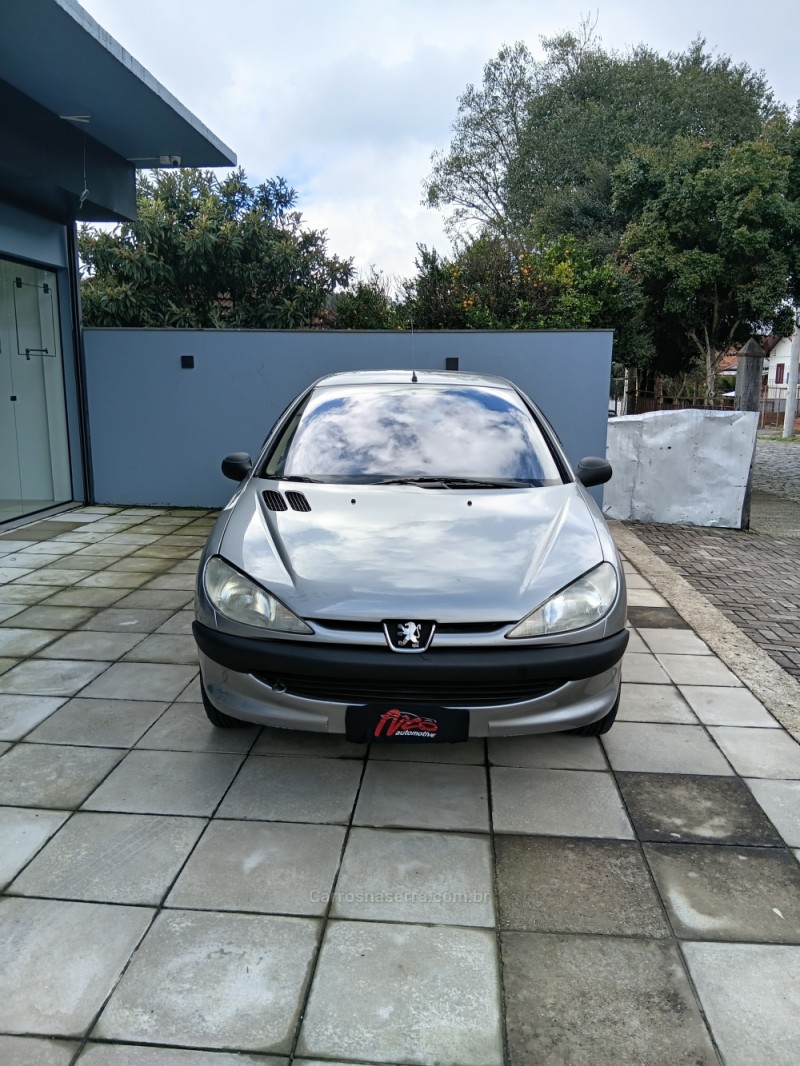 206 1.0 SELECTION 16V GASOLINA 4P MANUAL - 2002 - BENTO GONçALVES