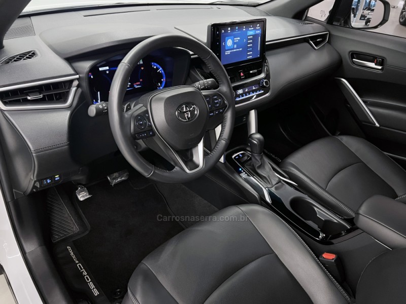 COROLLA 2.0 CROSS XRE 16V FLEX 4P AUTOMÁTICO - 2024 - FLORES DA CUNHA