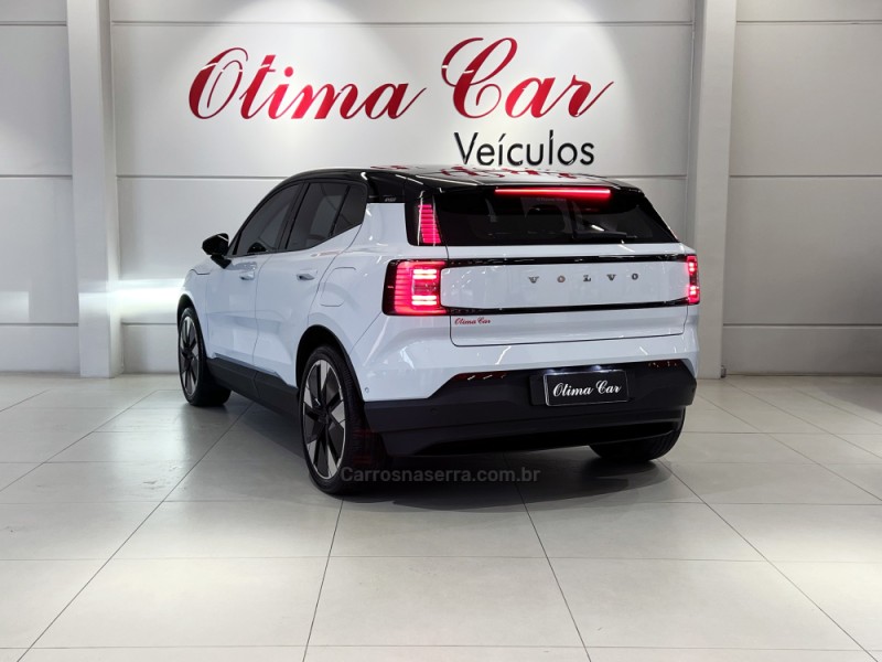 EX30 ULTRA EXTENDED RANGE - 2024 - FLORES DA CUNHA