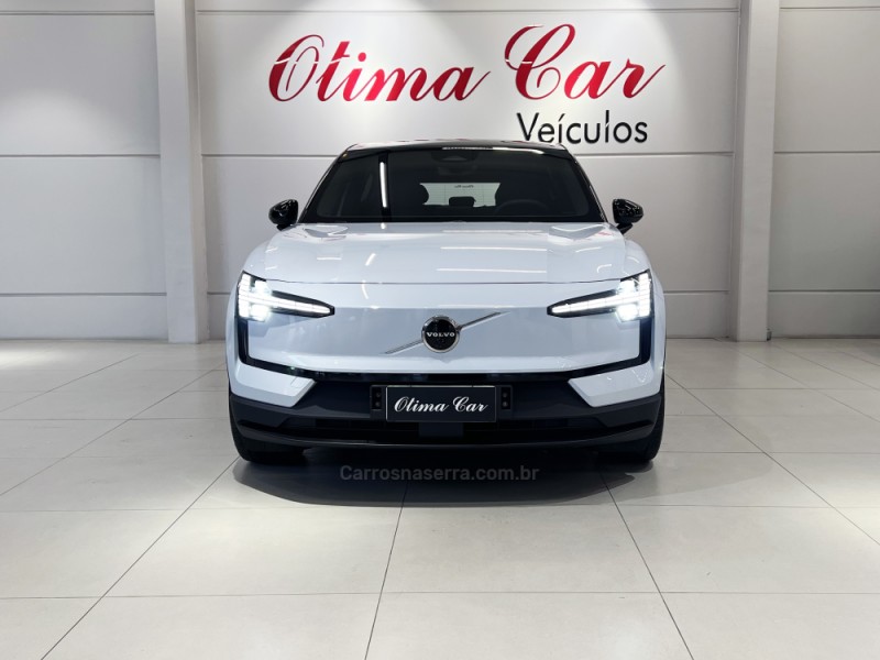EX30 ULTRA EXTENDED RANGE - 2024 - FLORES DA CUNHA