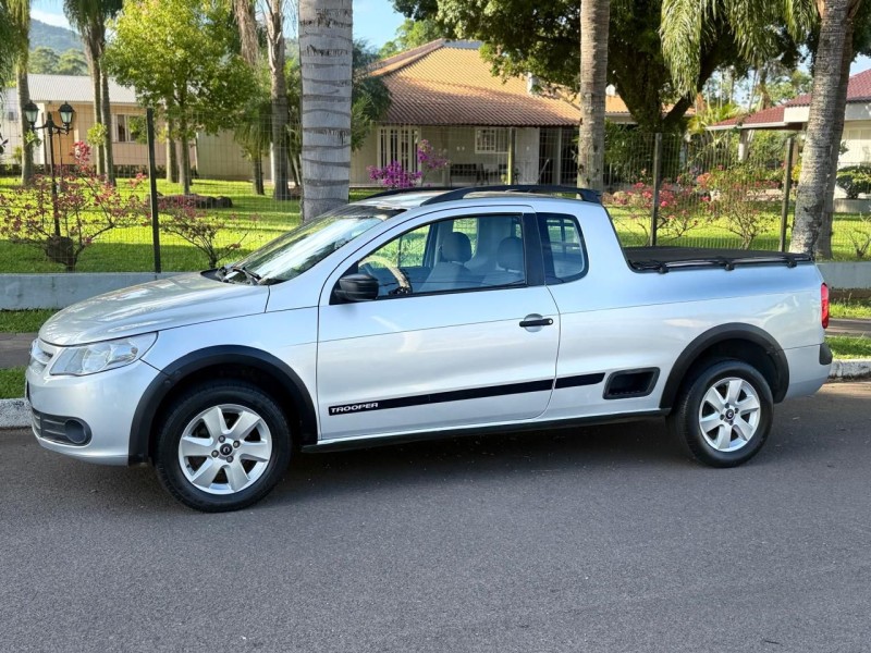 saveiro 1.6 mi trooper ce 8v flex 2p manual g.v 2010 feliz