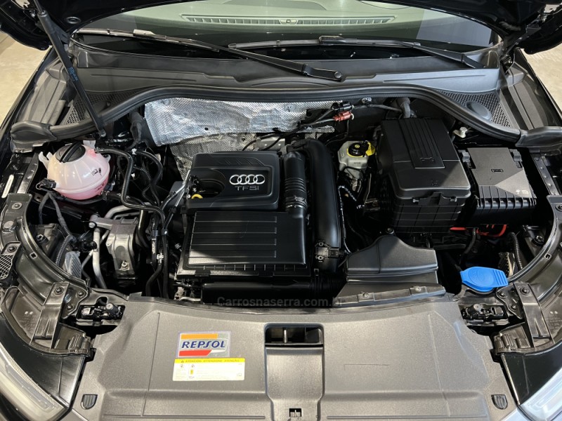 Q3 1.4 TFSI AMBITION GASOLINA 4P AUTOMÁTICA - 2017 - CAXIAS DO SUL