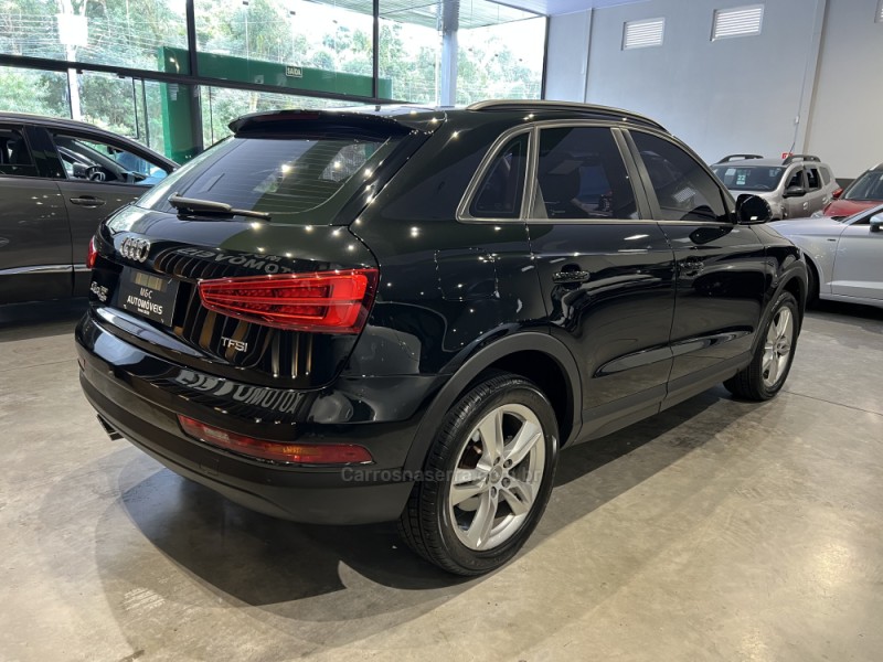 Q3 1.4 TFSI AMBITION GASOLINA 4P AUTOMÁTICA - 2017 - CAXIAS DO SUL