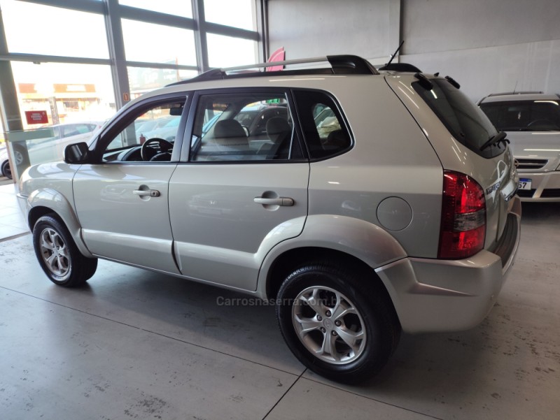 TUCSON 2.0 MPFI GLS BASE 16V 143CV 2WD FLEX 4P AUTOMÁTICO - 2012 - TAQUARA
