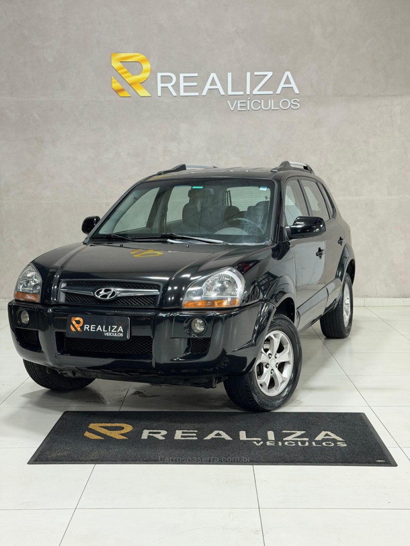 tucson 2.0 mpfi gls base 16v 143cv 2wd gasolina 4p automatico 2012 santa cruz do sul