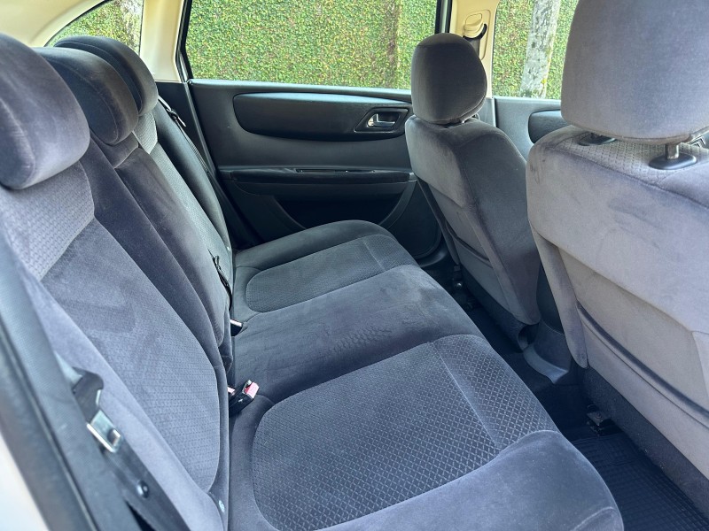 C4 2.0 GLX PALLAS 16V FLEX 4P MANUAL - 2011 - CAXIAS DO SUL