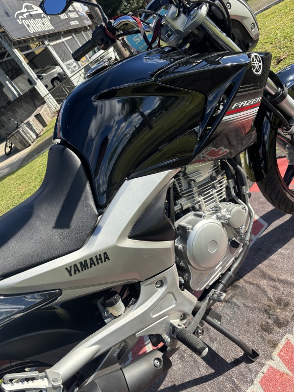 FAZER YS 250 - 2015 - FELIZ