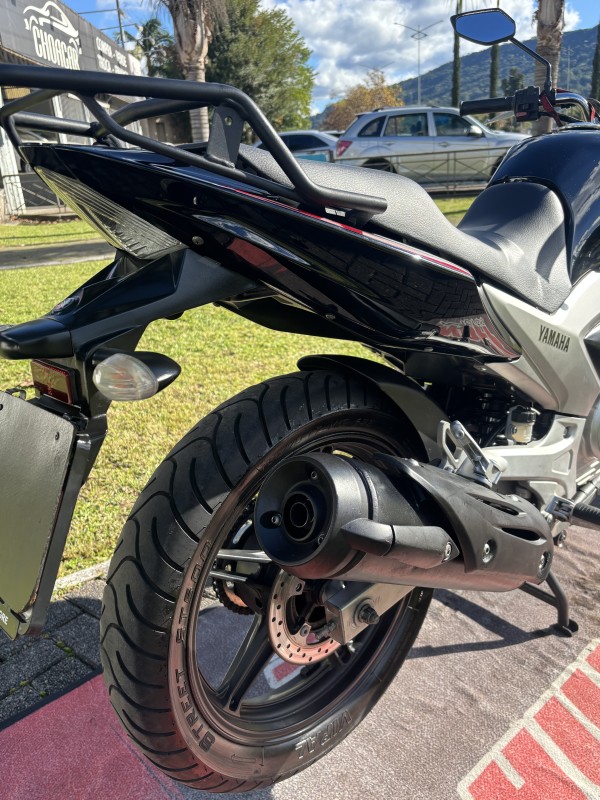 FAZER YS 250 - 2015 - FELIZ