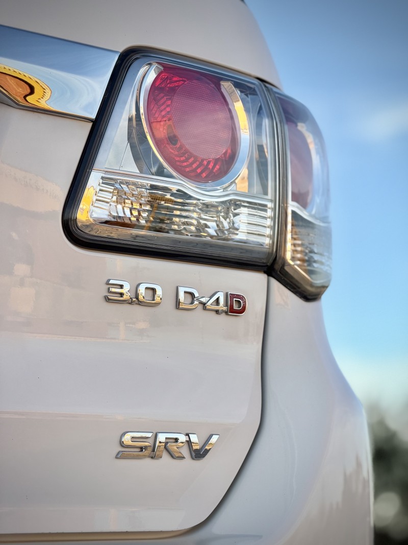 HILUX SW4 3.0 SRV 4X4 7 LUGARES 16V TURBO INTERCOOLER DIESEL 4P AUTOMÁTICO - 2013 - ANTôNIO PRADO