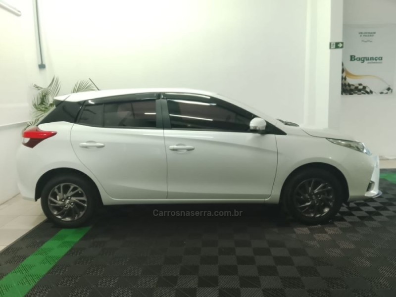 YARIS 1.5 XS 16V FLEX 4P AUTOMÁTICO - 2023 - NOVO HAMBURGO