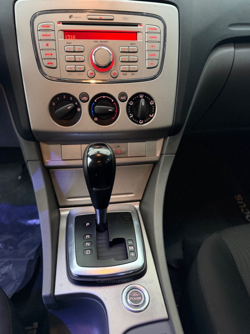 FOCUS 2.0 FC 16V GASOLINA 4P AUTOMÁTICO - 2013 - CAXIAS DO SUL