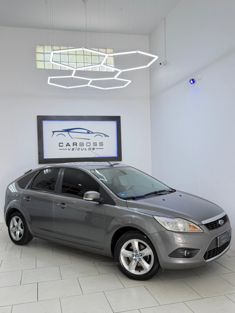 focus 2.0 fc 16v gasolina 4p automatico 2013 caxias do sul