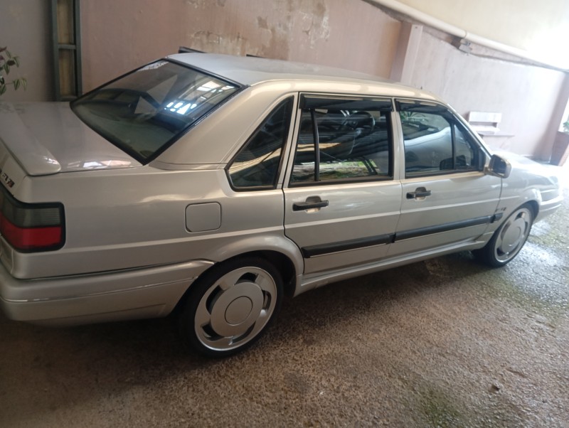 SANTANA 2.0 GLSI 8V GASOLINA 4P MANUAL - 1996 - CAXIAS DO SUL