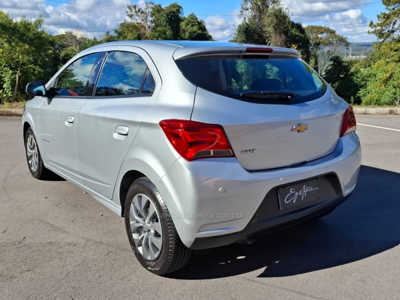 ONIX 1.4 ADVANTAGE 8V FLEX 4P AUTOMÁTICO - 2018 - BENTO GONçALVES