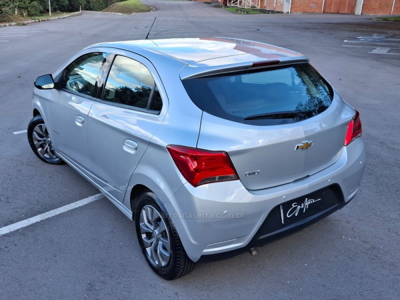 ONIX 1.4 ADVANTAGE 8V FLEX 4P AUTOMÁTICO - 2018 - BENTO GONçALVES