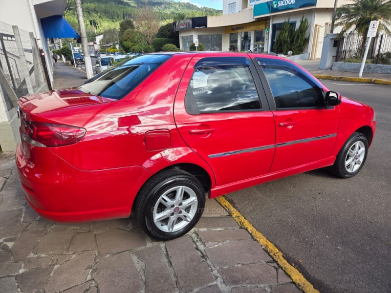 SIENA 1.4 MPI EL 8V FLEX 4P MANUAL - 2013 - PICADA CAFé