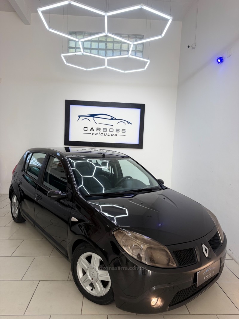 SANDERO 1.6 PRIVILÉGE 16V FLEX 4P MANUAL - 2008 - CAXIAS DO SUL