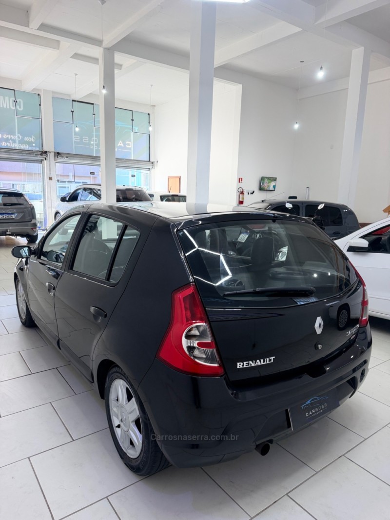 SANDERO 1.6 PRIVILÉGE 16V FLEX 4P MANUAL - 2008 - CAXIAS DO SUL