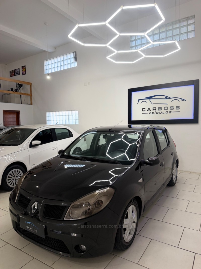SANDERO 1.6 PRIVILÉGE 16V FLEX 4P MANUAL - 2008 - CAXIAS DO SUL