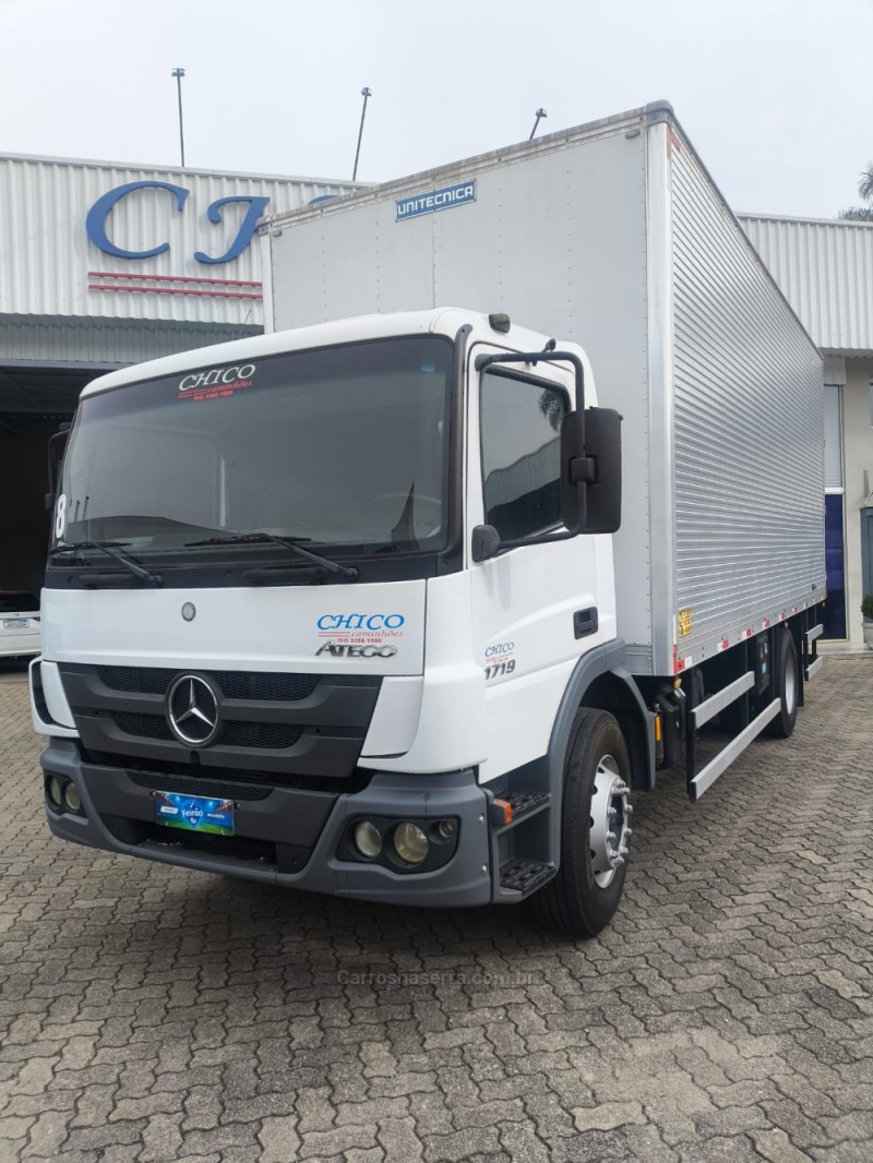 ATEGO 1719  - 2018 - GARIBALDI