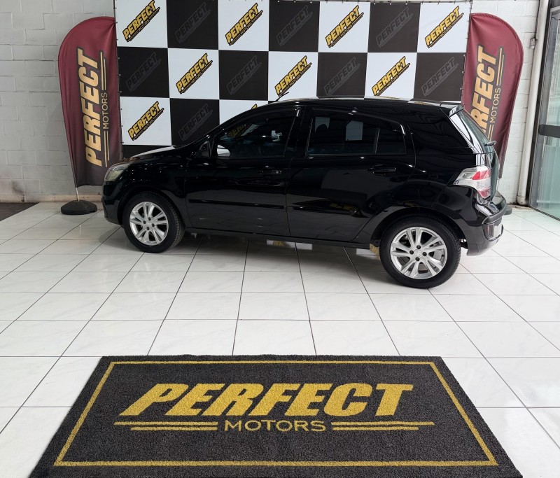 AGILE 1.4 MPFI LTZ 8V FLEX 4P MANUAL - 2014 - PORTãO