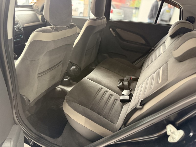AGILE 1.4 MPFI LTZ 8V FLEX 4P MANUAL - 2014 - PORTãO