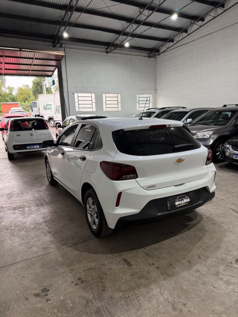 ONIX 1.0 12V FLEX 4P MANUAL - 2025 - ARROIO DO MEIO