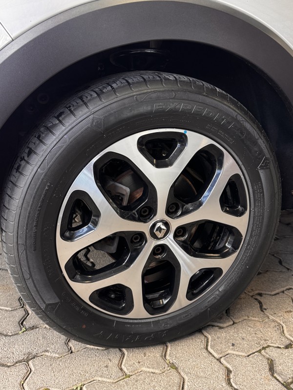 CAPTUR 1.6 16V FLEX INTENSE AUTOMÁTICO - 2018 - CAXIAS DO SUL