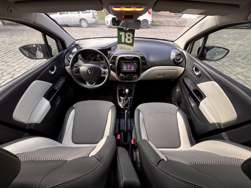 CAPTUR 1.6 16V FLEX INTENSE AUTOMÁTICO - 2018 - CAXIAS DO SUL