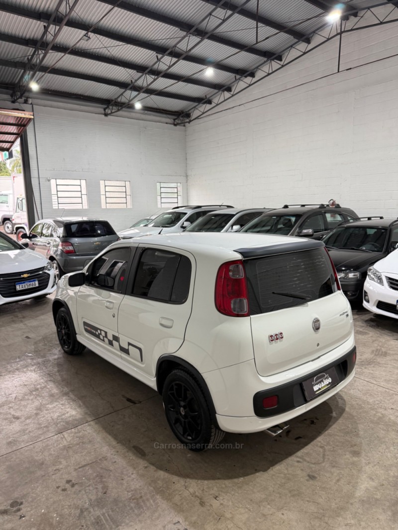 UNO 1.4 EVO SPORTING 8V FLEX 4P MANUAL - 2012 - ARROIO DO MEIO