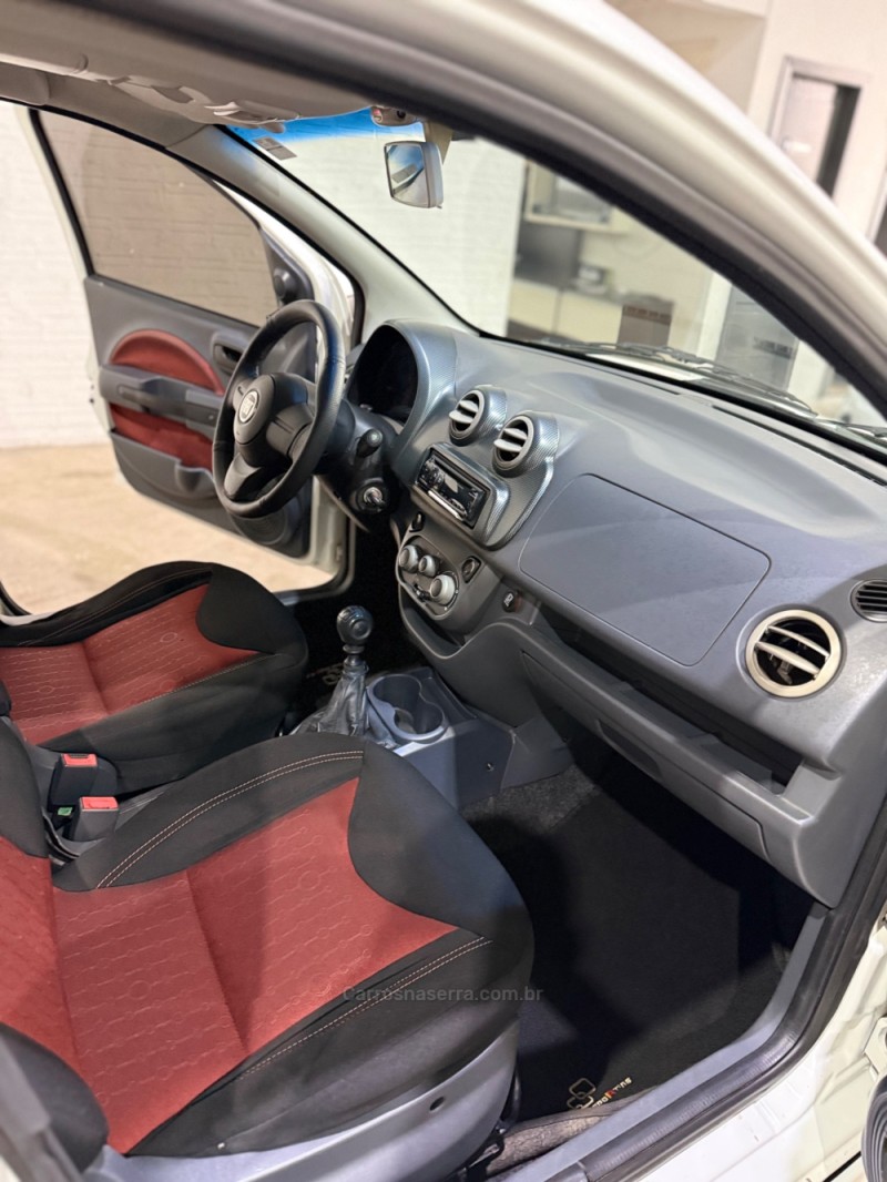 UNO 1.4 EVO SPORTING 8V FLEX 4P MANUAL - 2012 - ARROIO DO MEIO