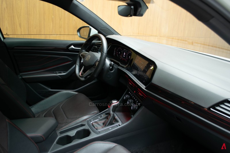 JETTA 2.0 16V TSI GLI 350 GASOLINA 4P AUTOMÁTICO - 2024 - GARIBALDI