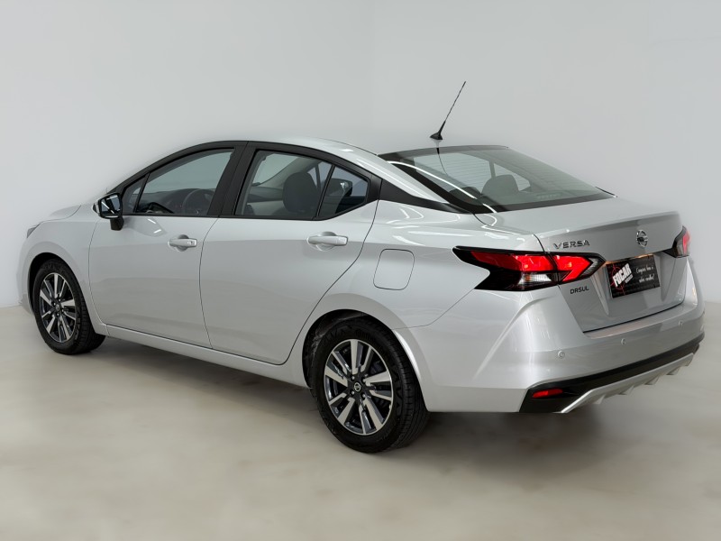VERSA 1.6 ADVANCE 16V FLEX 4P AUTOMÁTICO - 2023 - CAXIAS DO SUL