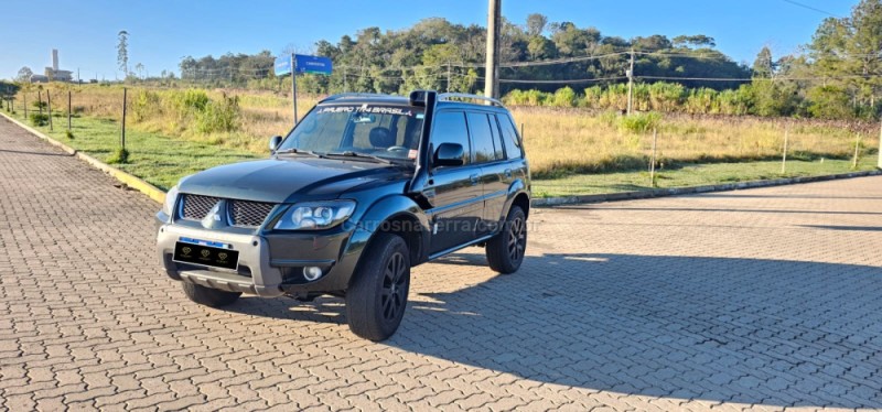 PAJERO TR4 2.0 4X4 16V 131CV GASOLINA 4P AUTOMÁTICO - 2010 - IVOTI