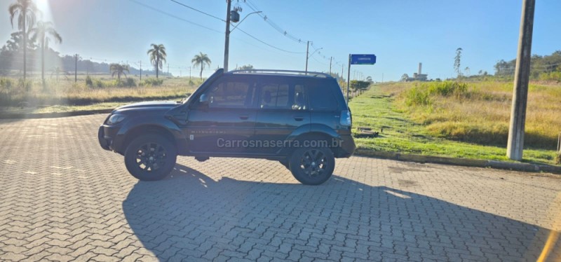 PAJERO TR4 2.0 4X4 16V 131CV GASOLINA 4P AUTOMÁTICO - 2010 - IVOTI