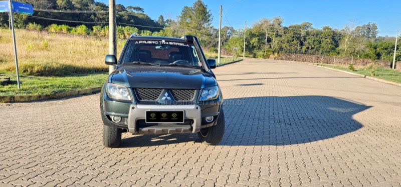 PAJERO TR4 2.0 4X4 16V 131CV GASOLINA 4P AUTOMÁTICO - 2010 - IVOTI