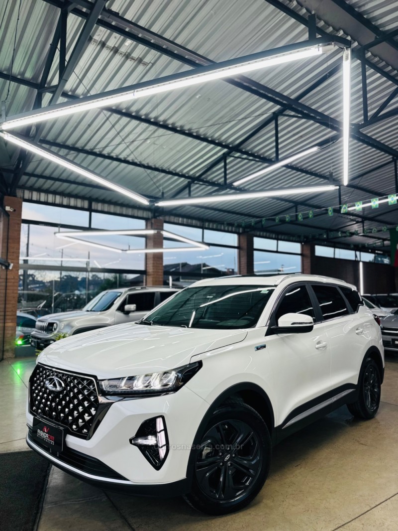 TIGGO 1.5 TCI 8 PRO HYBRID 4P AUTOMÁTICO - 2025 - CANELA
