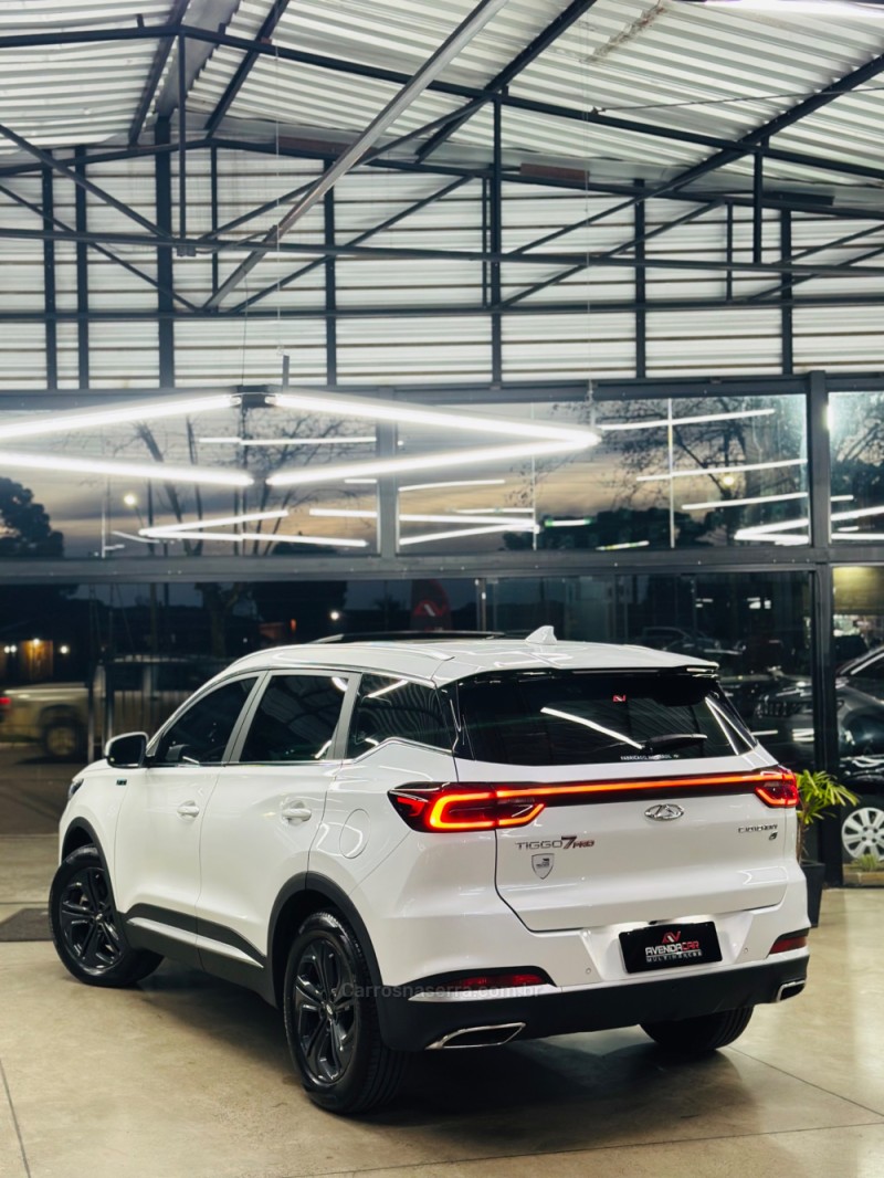 TIGGO 1.5 TCI 8 PRO HYBRID 4P AUTOMÁTICO - 2025 - CANELA