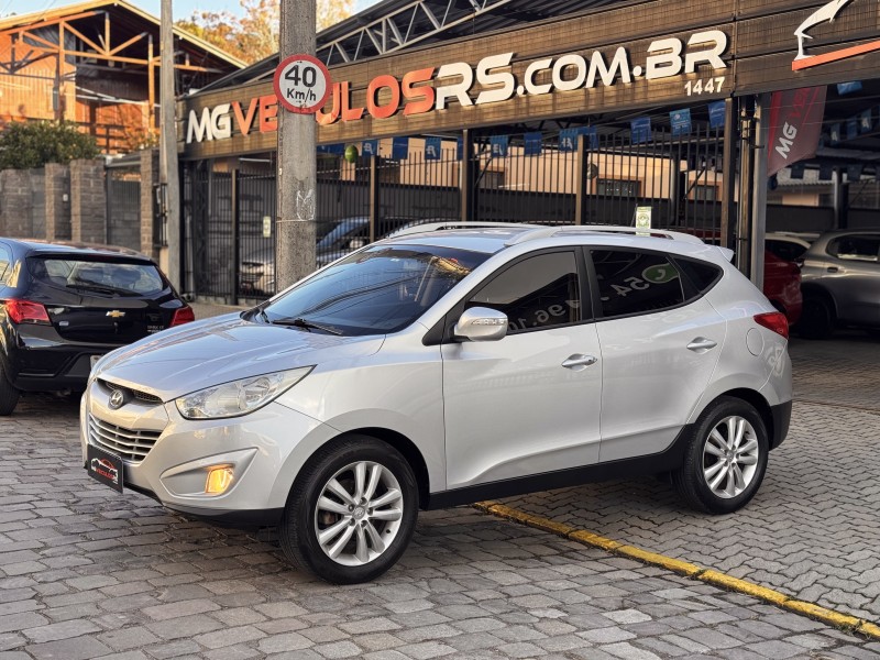 ix35 2.0 mpi 4x2 16v gasolina 4p manual 2013 caxias do sul