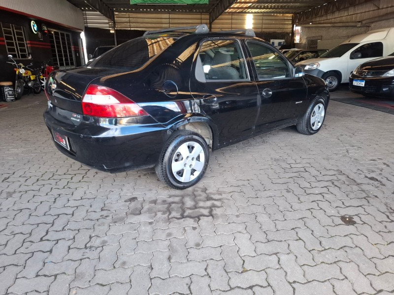 PRISMA 1.4 MPFI MAXX 8V FLEX 4P MANUAL - 2011 - CAXIAS DO SUL