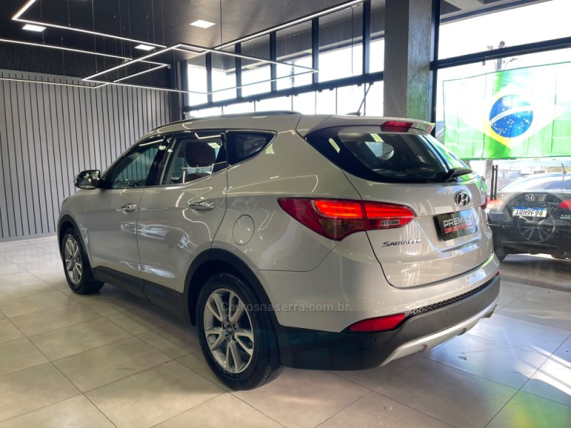 SANTA FÉ 3.3 MPFI 4X4 7 LUGARES V6 270CV GASOLINA 4P AUTOMÁTICO - 2015 - DOIS IRMãOS