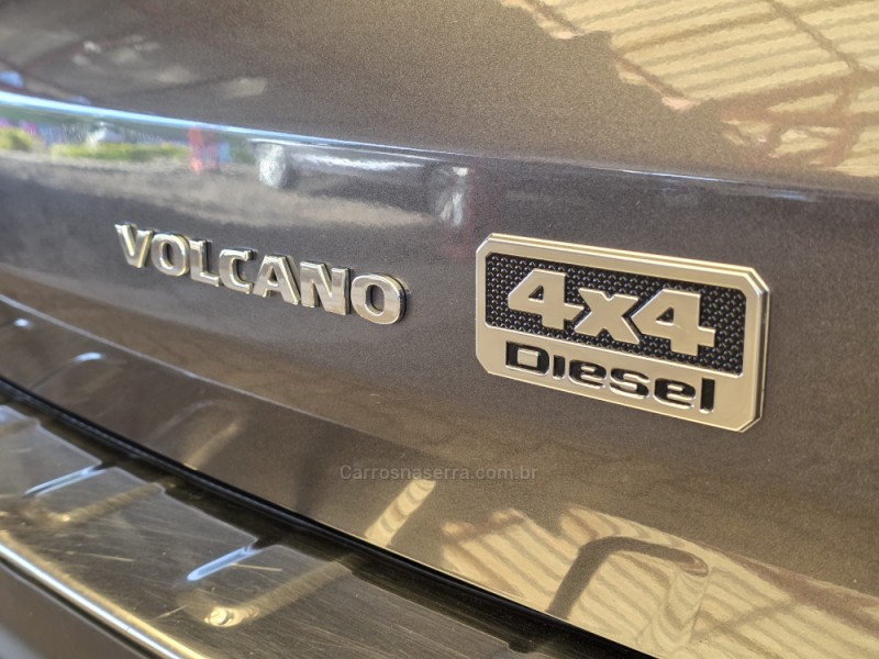 TORO 2.0 16V TURBO DIESEL VOLCANO AT9 4X4 AUTOMÁTICO - 2024 - SAPIRANGA