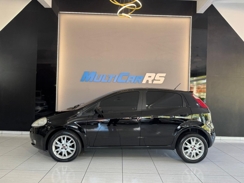PUNTO 1.6 ESSENCE 16V FLEX 4P MANUAL - 2011 - ESTâNCIA VELHA