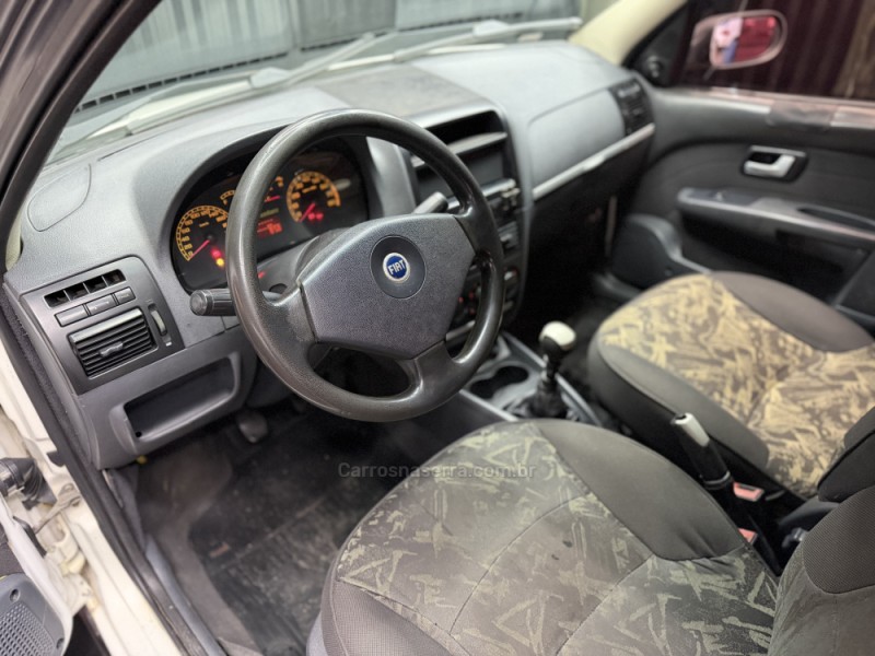 PALIO 1.8 MPI EX WEEKEND 8V FLEX 4P MANUAL - 2006 - CAXIAS DO SUL