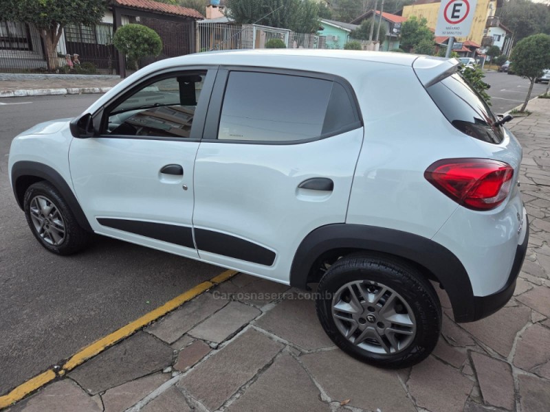 KWID 1.0 12V SCE FLEX ZEN MANUAL - 2021 - PICADA CAFé