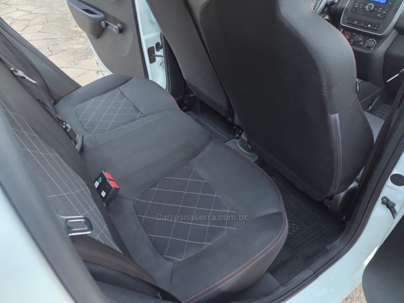 KWID 1.0 12V SCE FLEX ZEN MANUAL - 2021 - PICADA CAFé