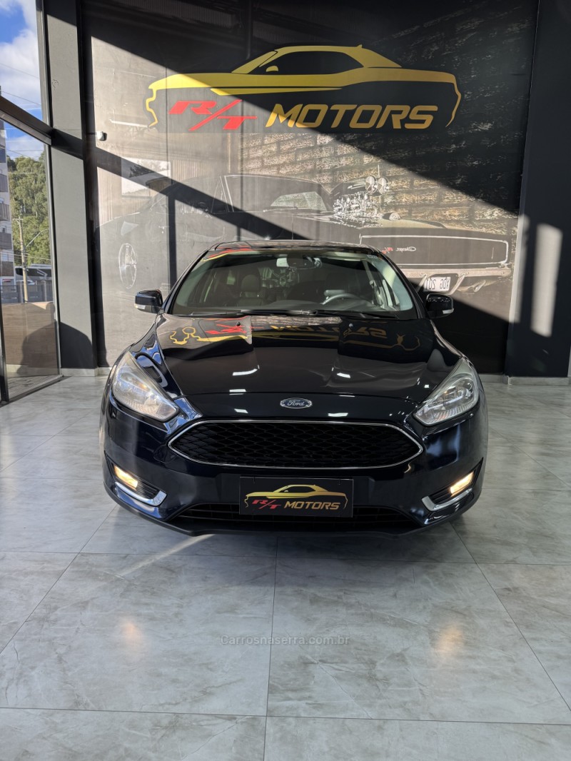 FOCUS 2.0 SE HATCH 16V FLEX 4P AUTO - 2016 - CAXIAS DO SUL