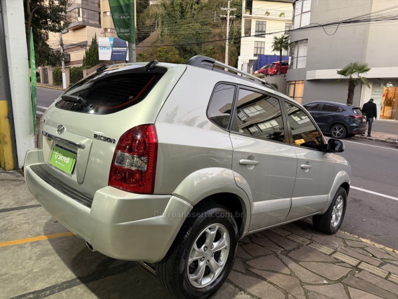 TUCSON 2.0 MPFI GLS 16V 143CV 2WD FLEX 4P AUTOMÁTICO - 2012 - BENTO GONçALVES